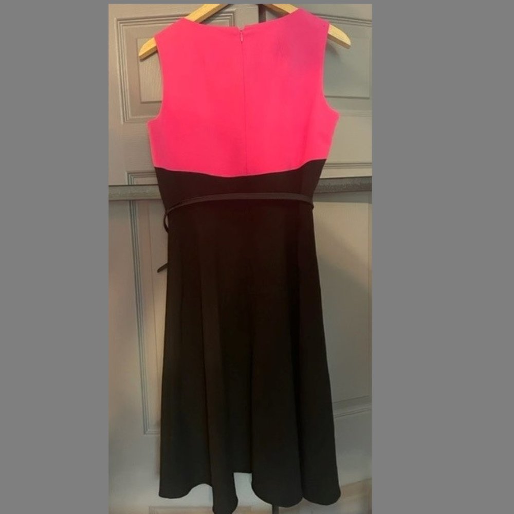 Dress - Picture 2 of 3